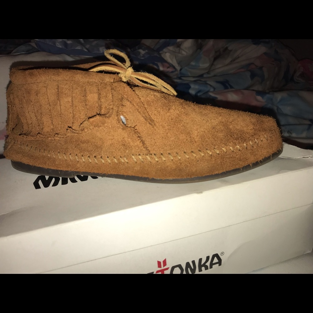 Minnetonka low top booties